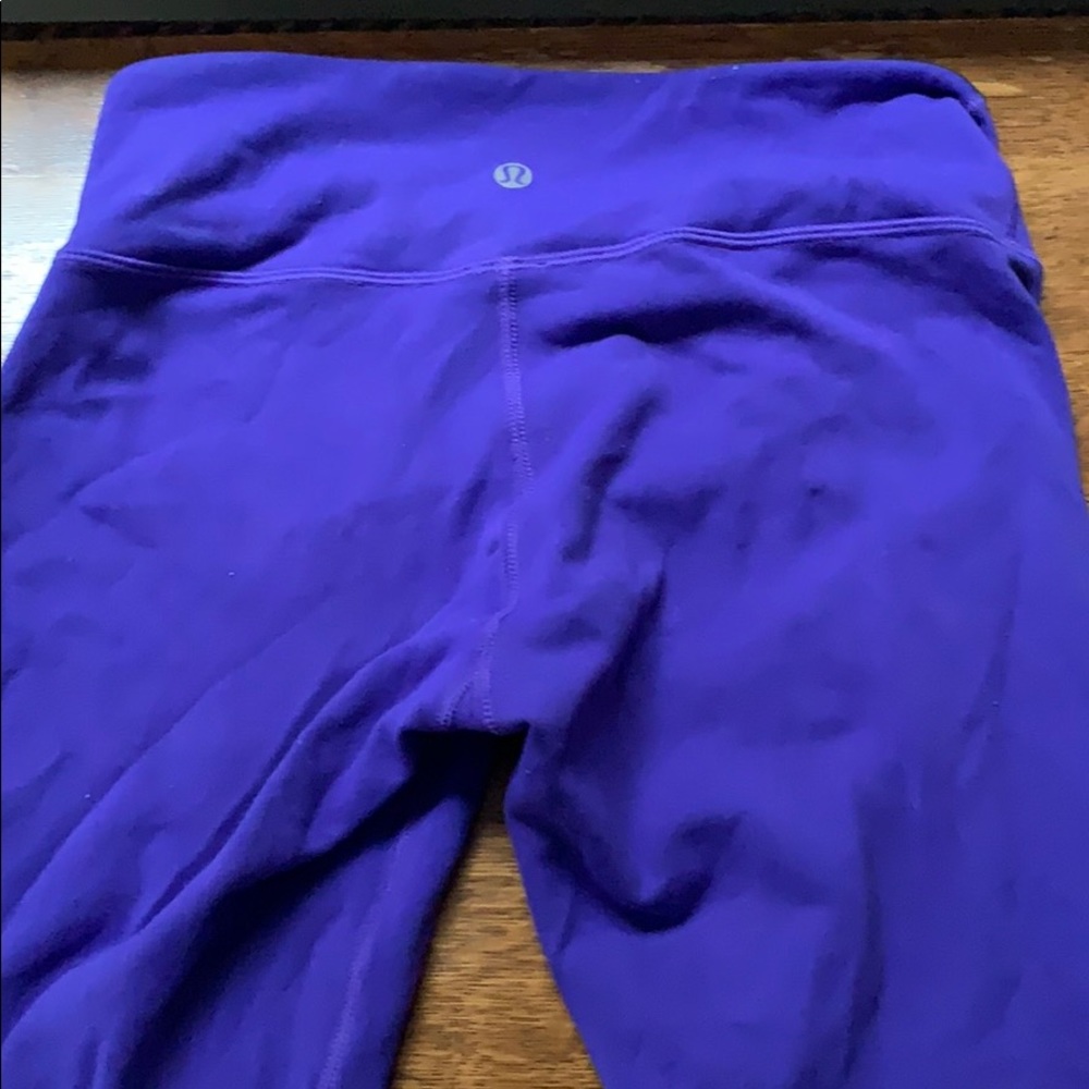 Reversible Lululemon Cropped leggings size 4